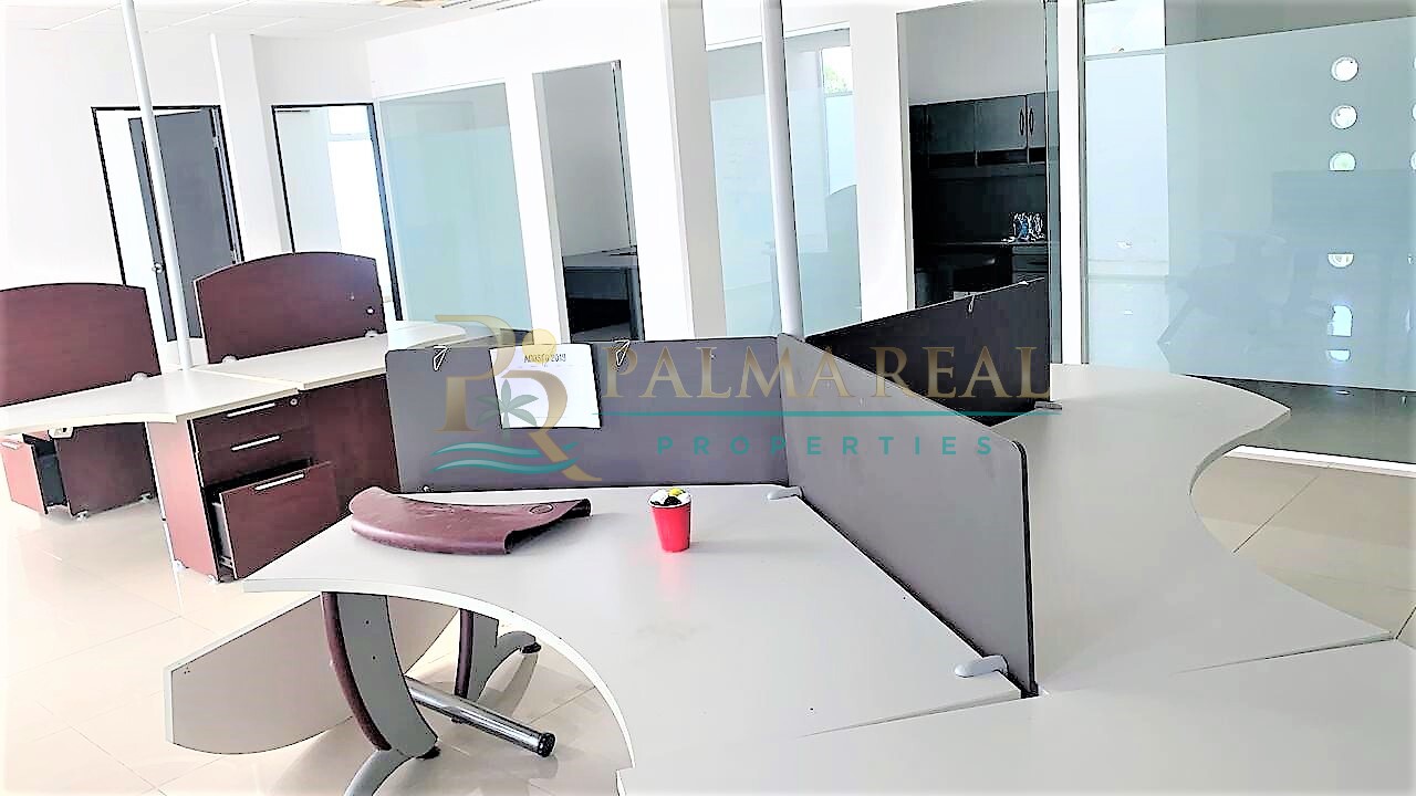Property gallery 400 METERS OF OFFICES FOR RENT CANCUN CENTER