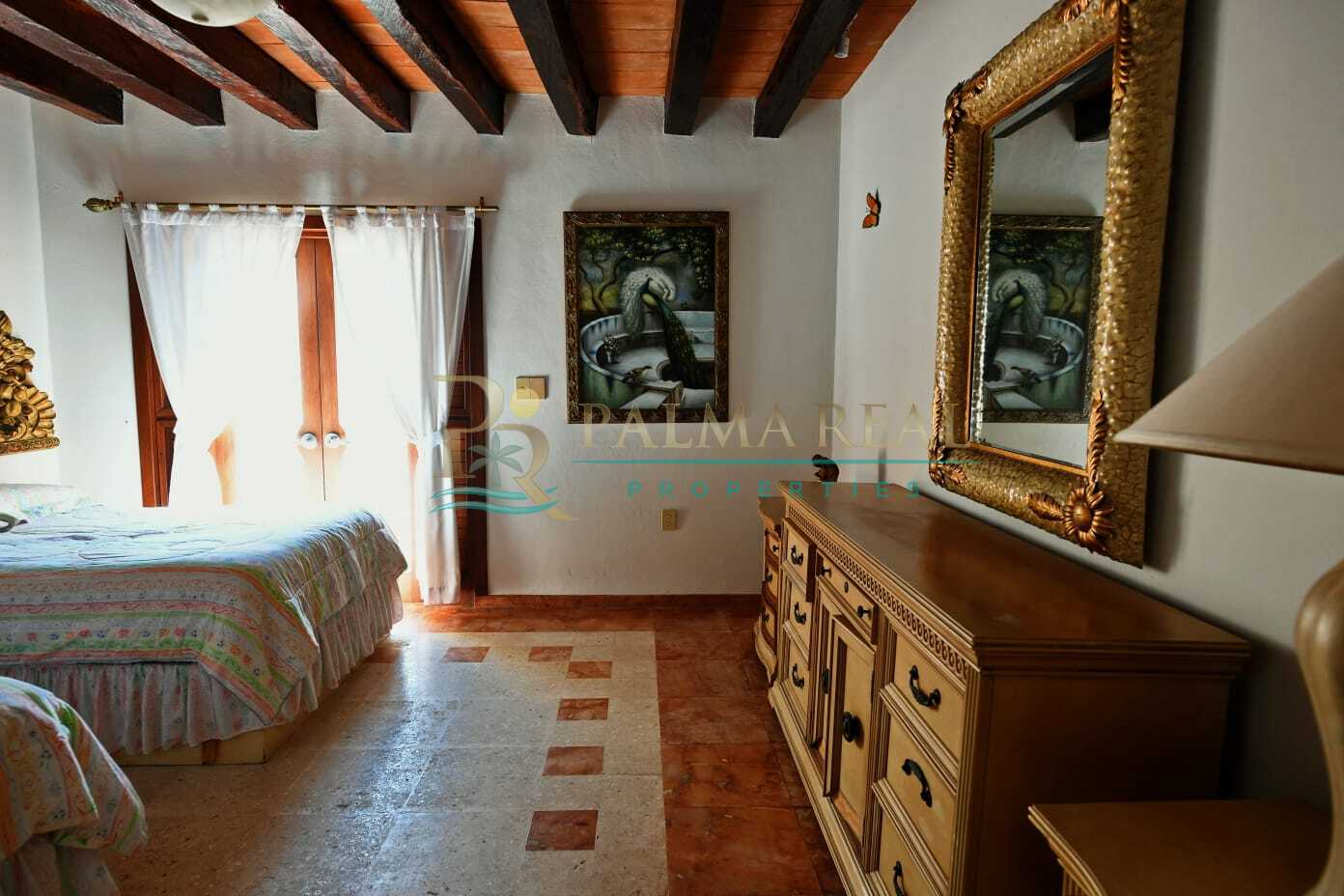 Property gallery FANTASTIC HOUSE ON THE BEACH