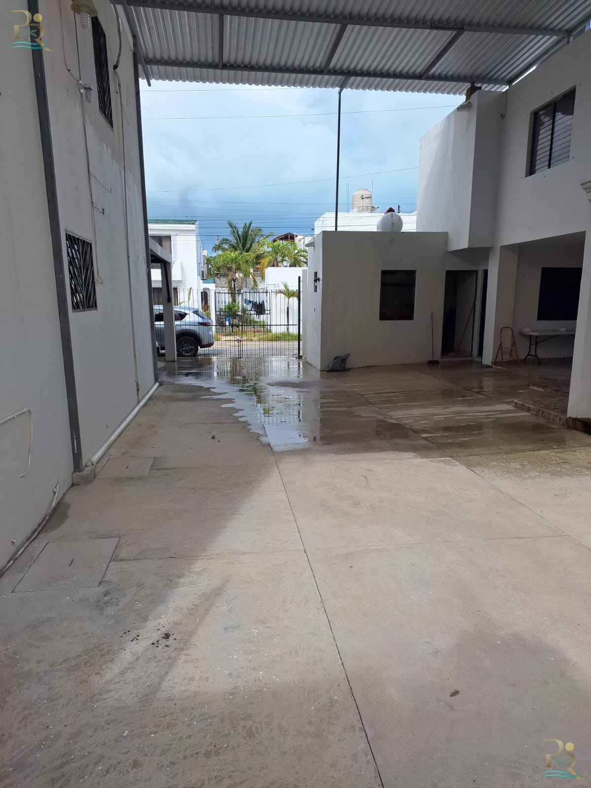 Property gallery UNIQUE OPPORTUNITY: ¡BEACHFRONT HOUSE!