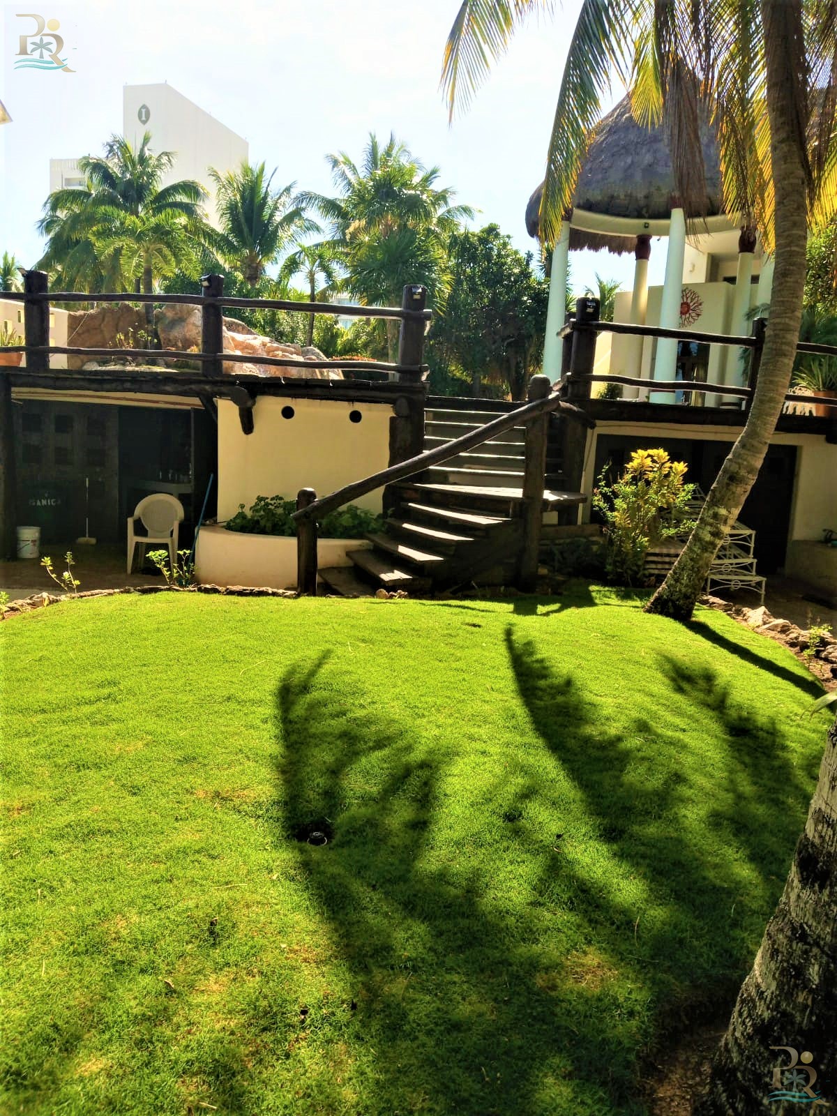 Property gallery EXCLUSIVITY ON THE BEACH: RESIDENCE IN CANCUN'S HOTEL ZONE