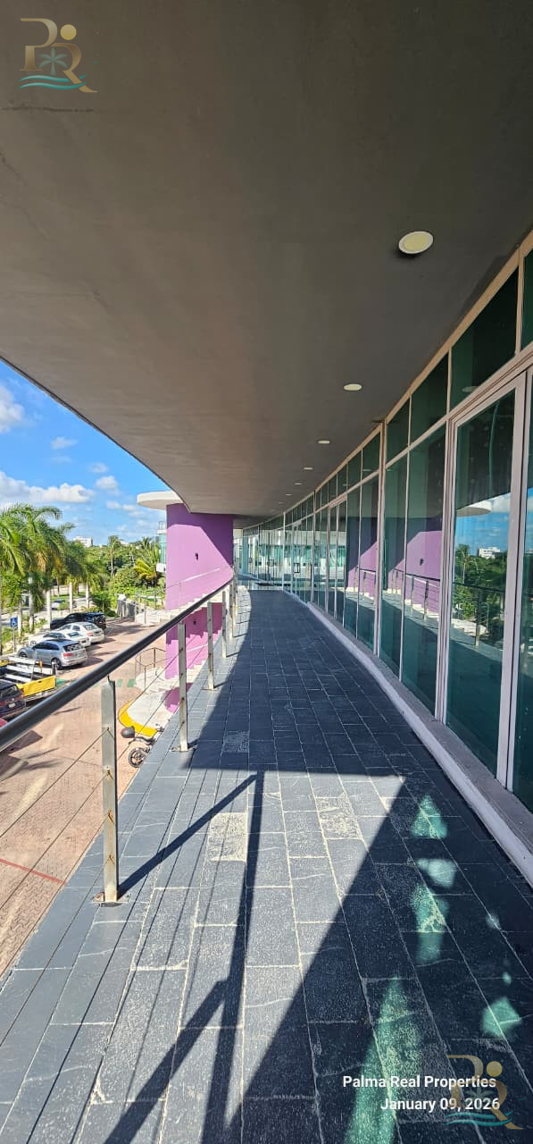 Property gallery Prime Commercial Space for Lease in Puerto Cancún