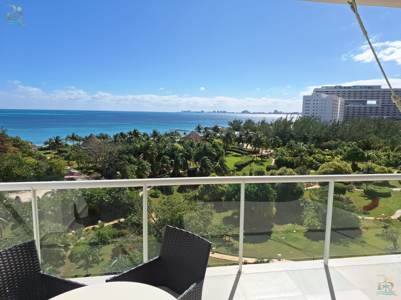 Property gallery Oceanfront Apartment for Sale 6th Floor Sea View