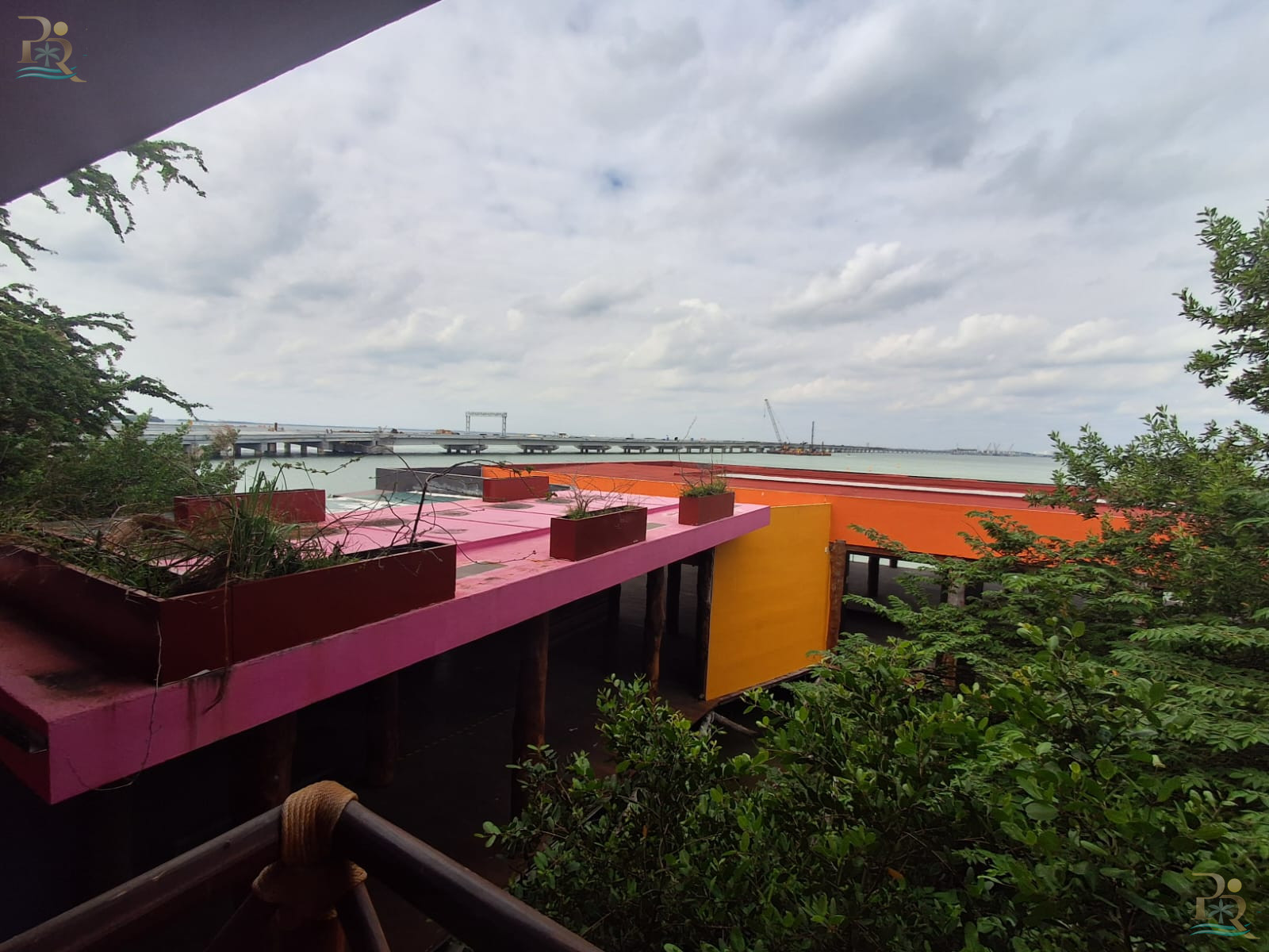 Property gallery Waterfront Restaurant Space – Cancún Hotel Zone