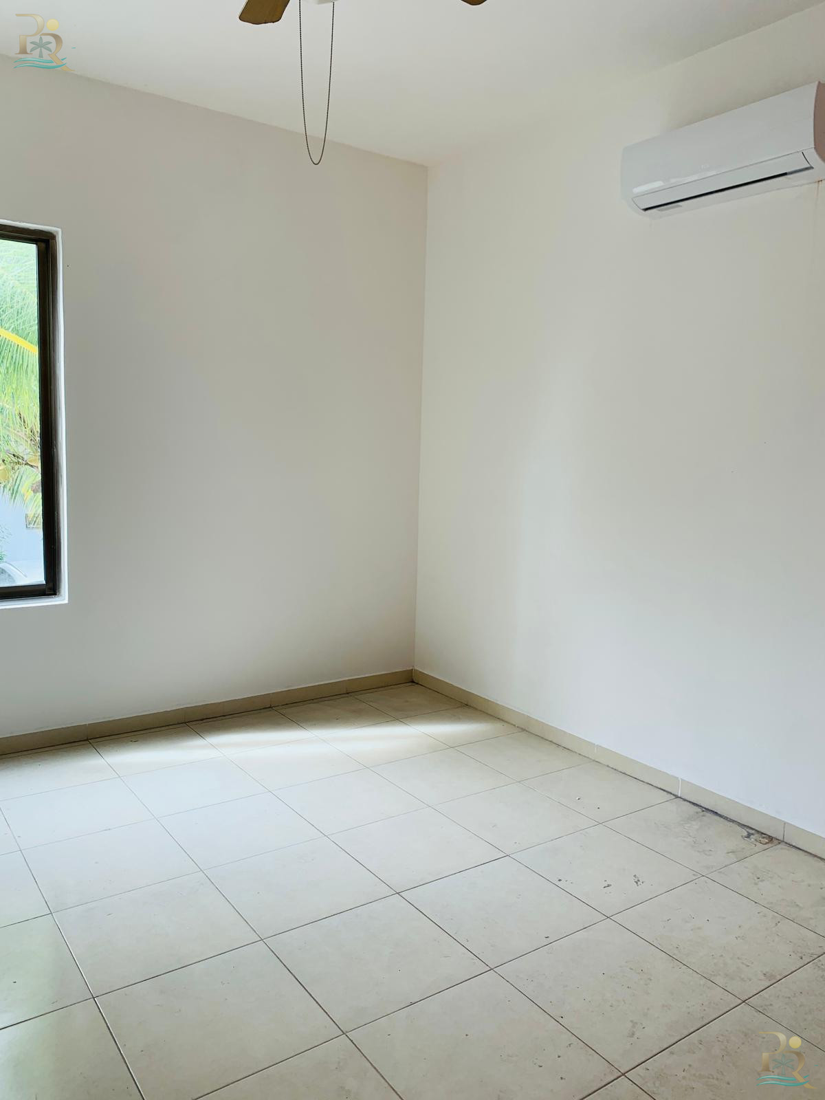 Property gallery Bright and Modern Family Home in Residencial.