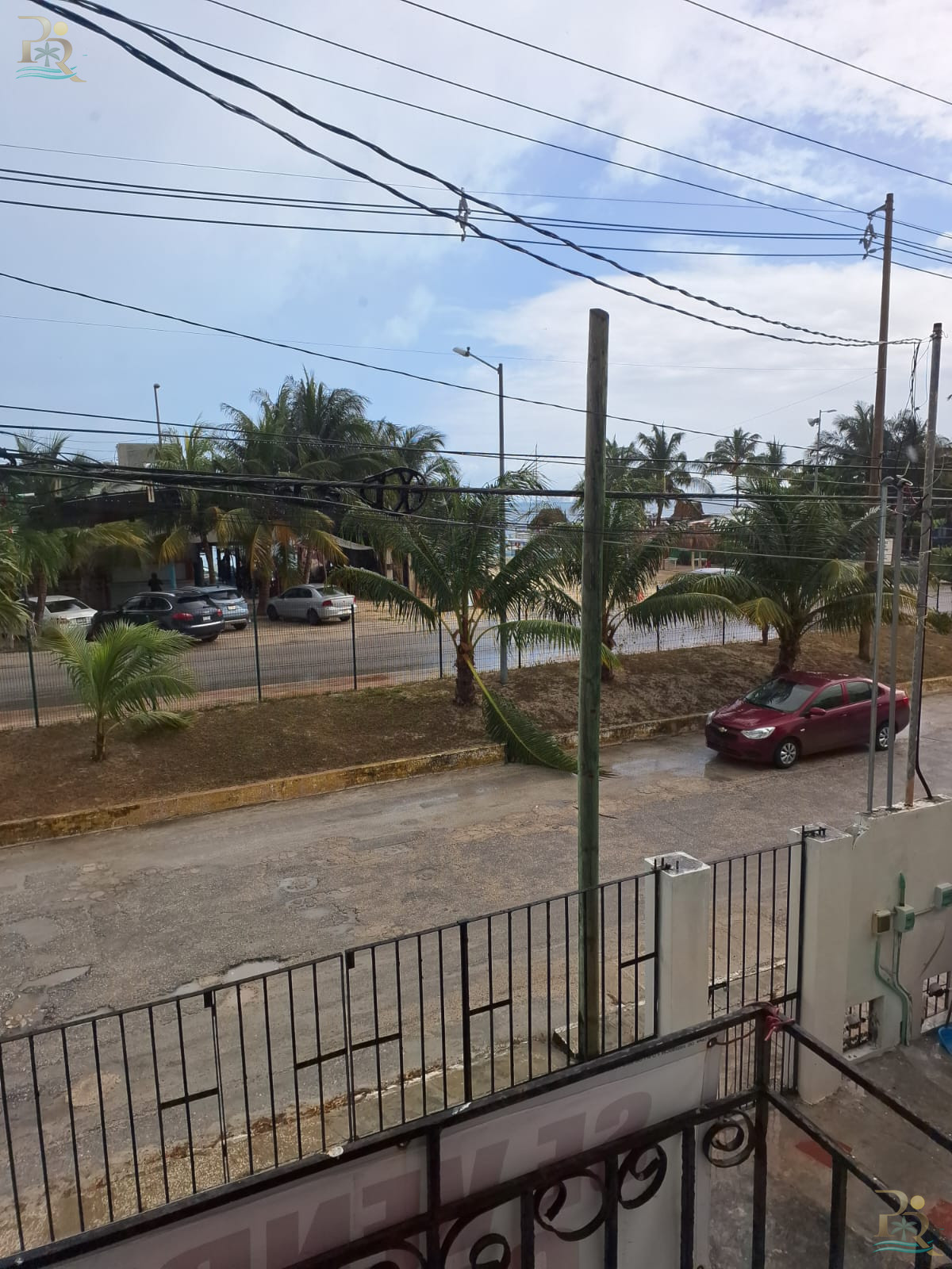 Property gallery UNIQUE OPPORTUNITY: ¡BEACHFRONT HOUSE!