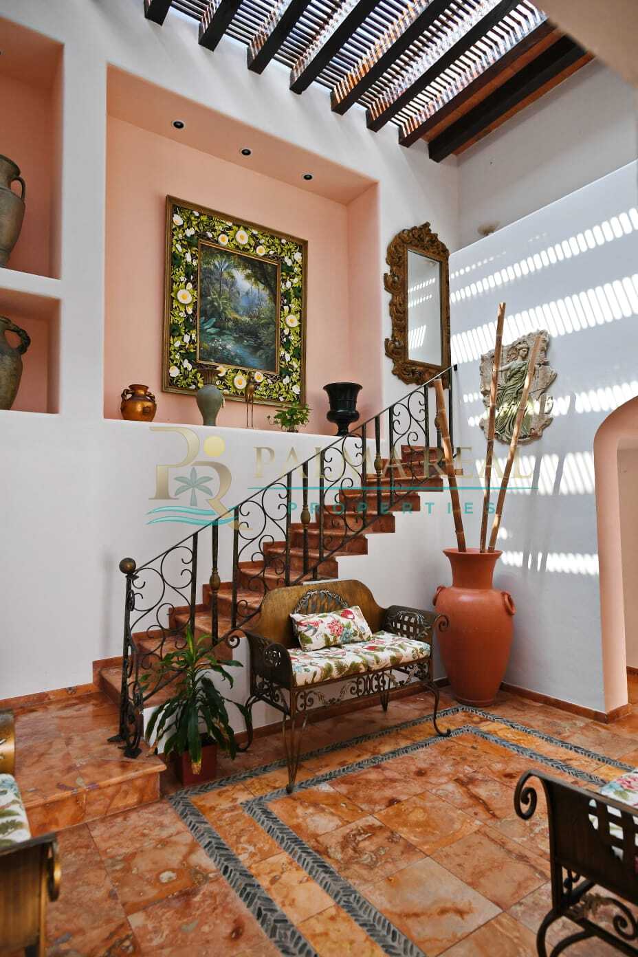 Property gallery FANTASTIC HOUSE ON THE BEACH