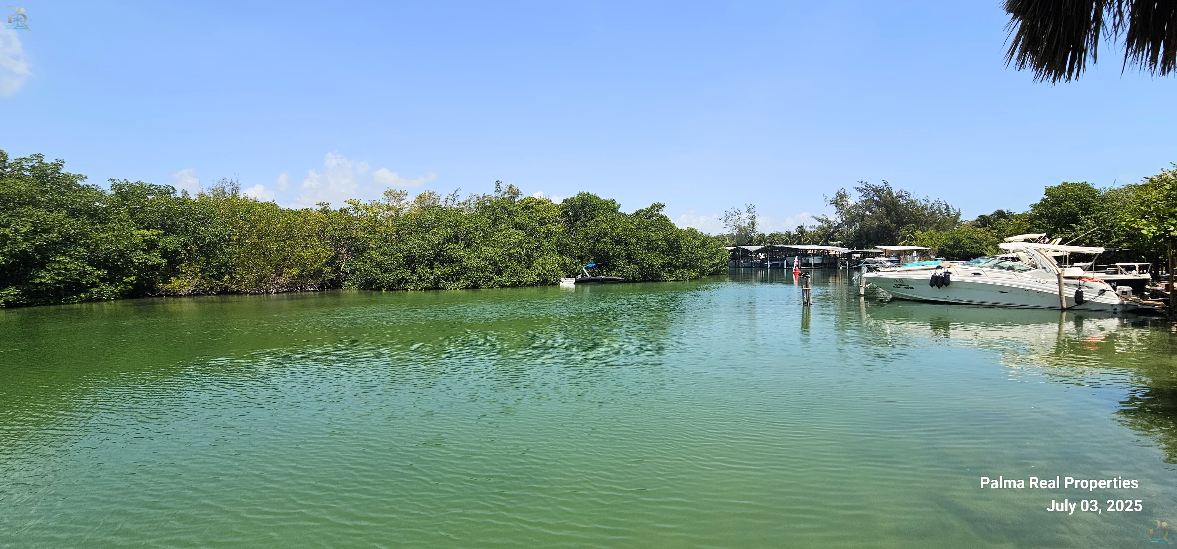 Property gallery Signature Waterfront Estate on the Nichupté Lagoon