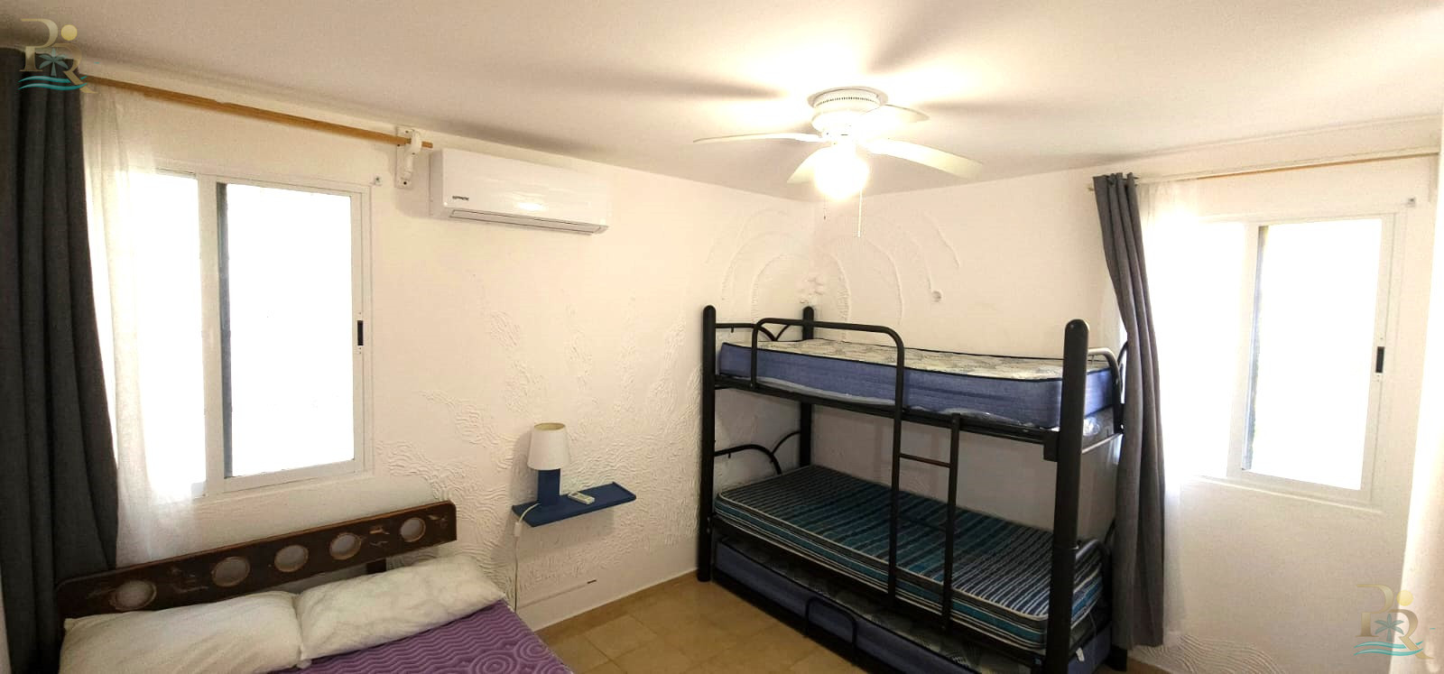 Property gallery FIXER UPPER 30 METTERS FROM THE OCEAN