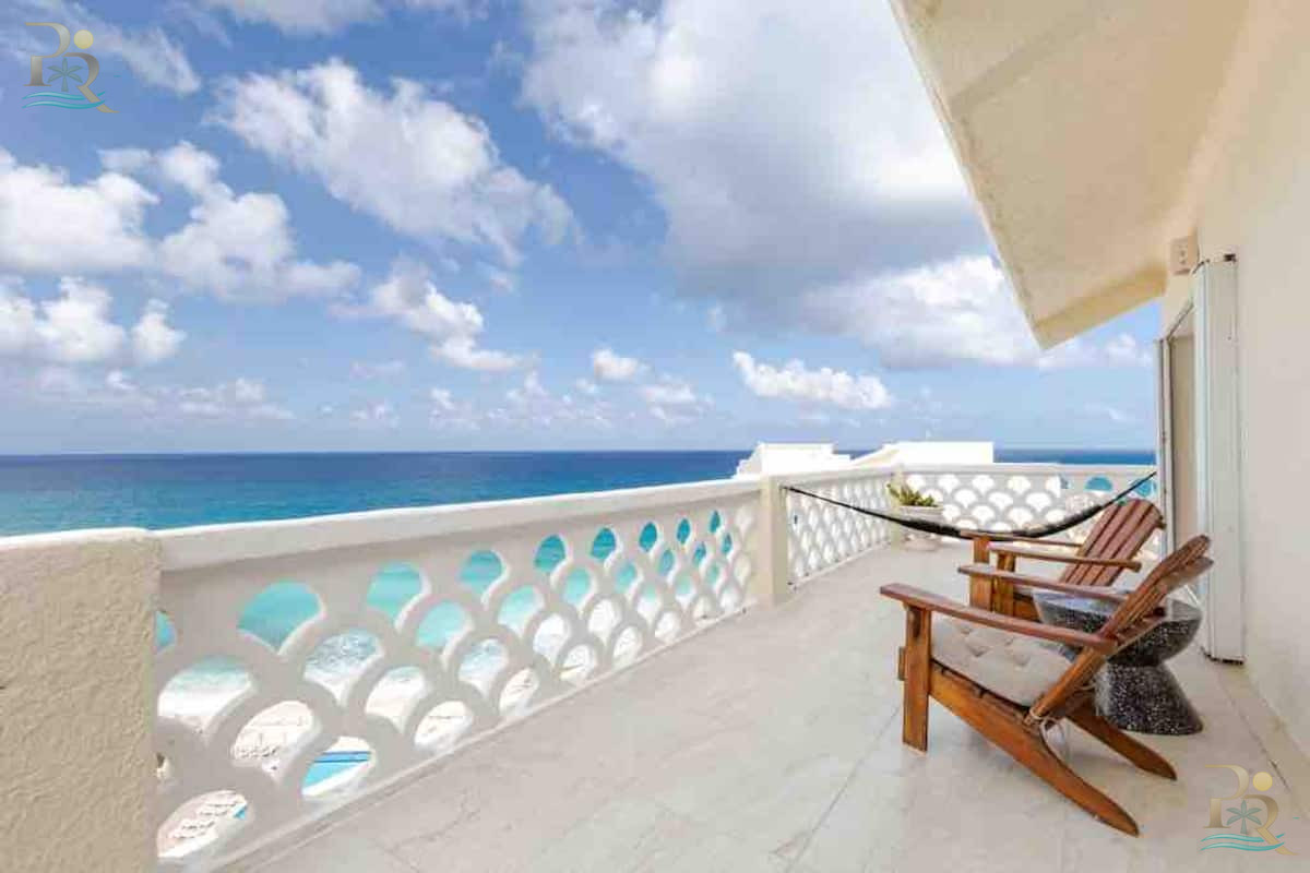 Property gallery Your Sky Sanctuary in Cancún: A Penthouse Where Every Sunrise is Pure Gold