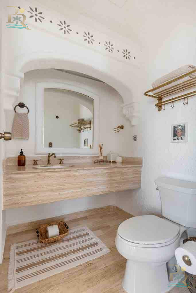 Property gallery Your Sky Sanctuary in Cancún: A Penthouse Where Every Sunrise is Pure Gold