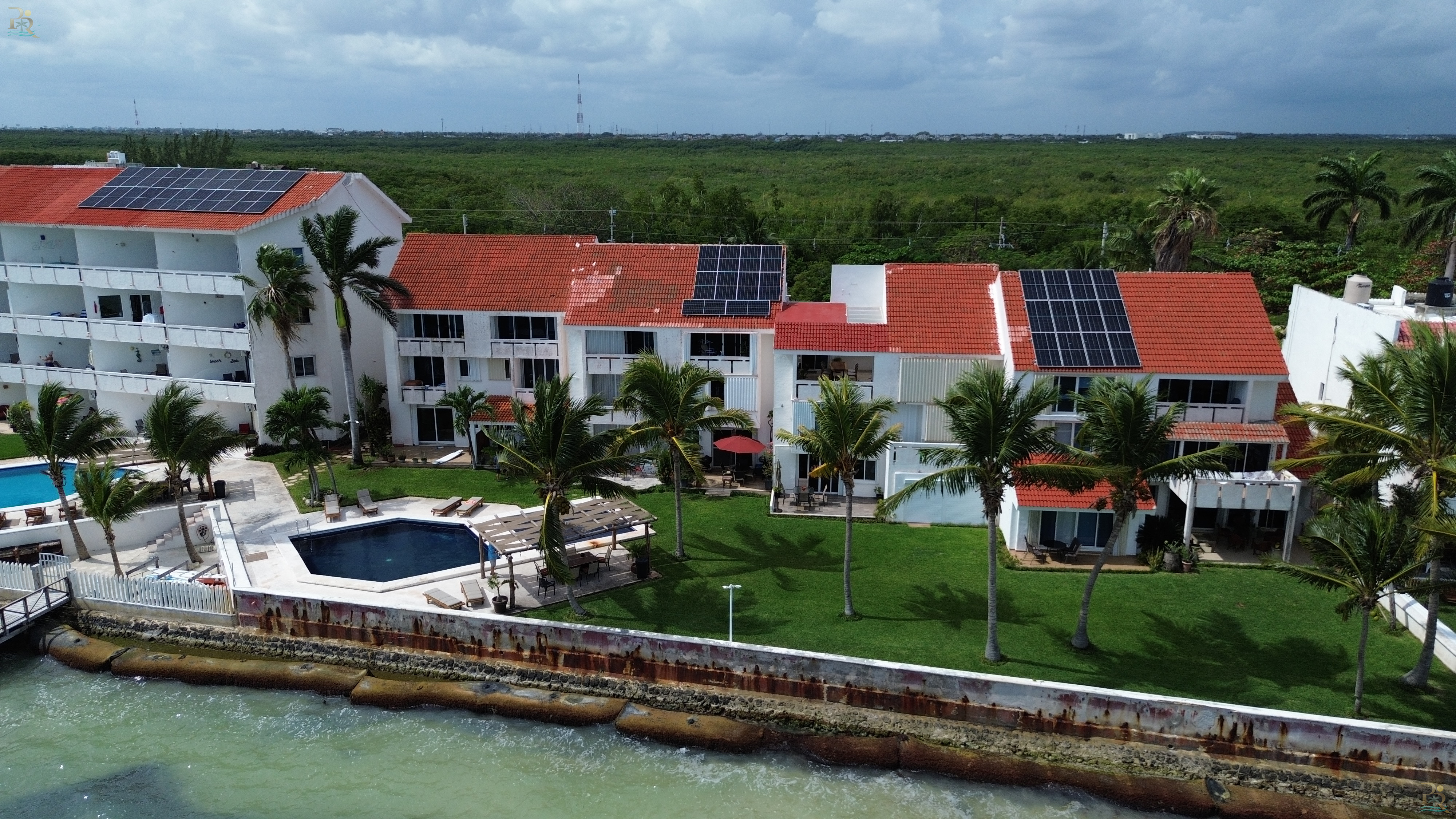 Property gallery OCEAN FRONT VILLA KEY ON HAND | CANCUN MEXICO