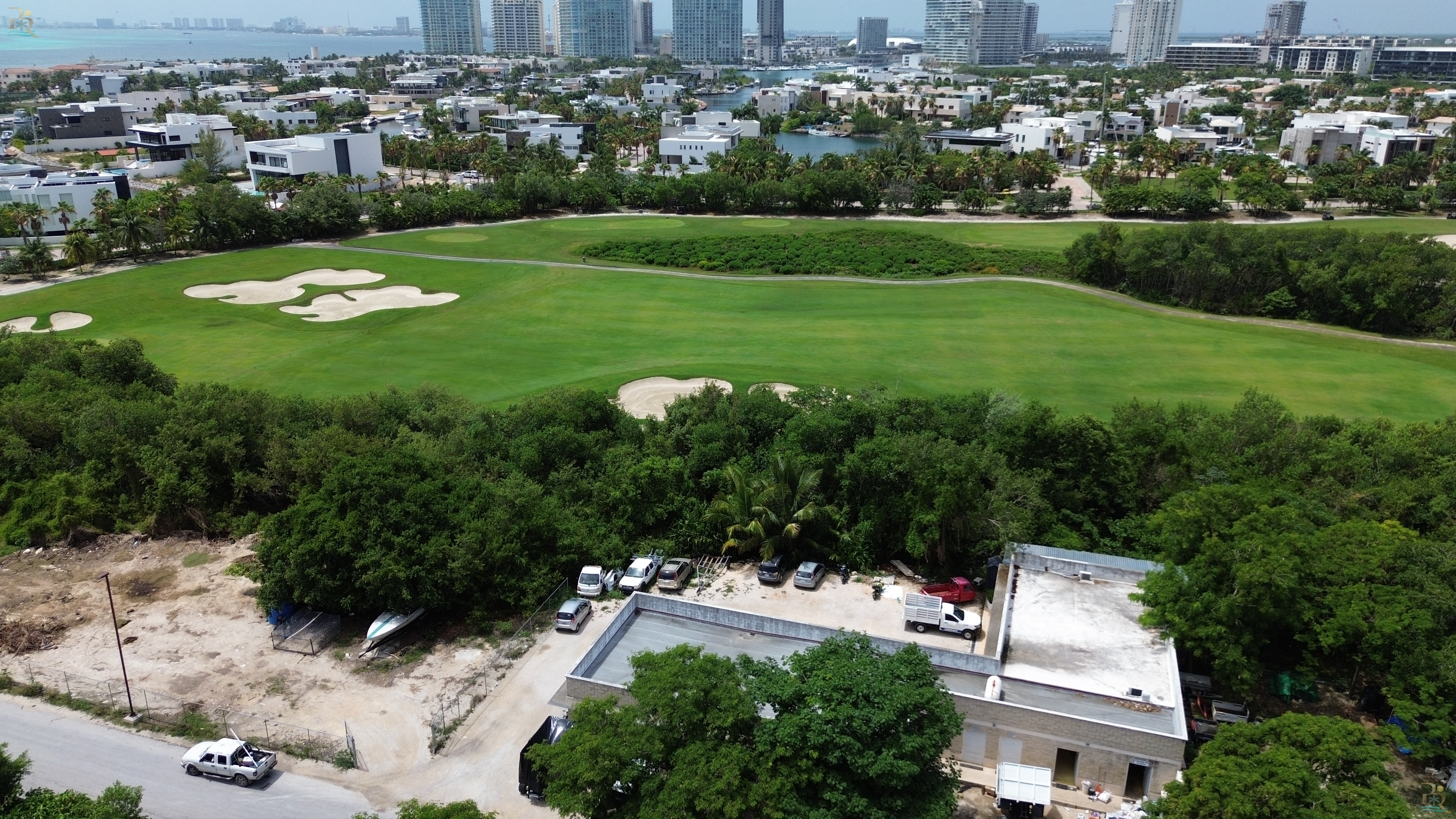 Property gallery High-Yield Real Estate in Cancún’s Coastal Zone