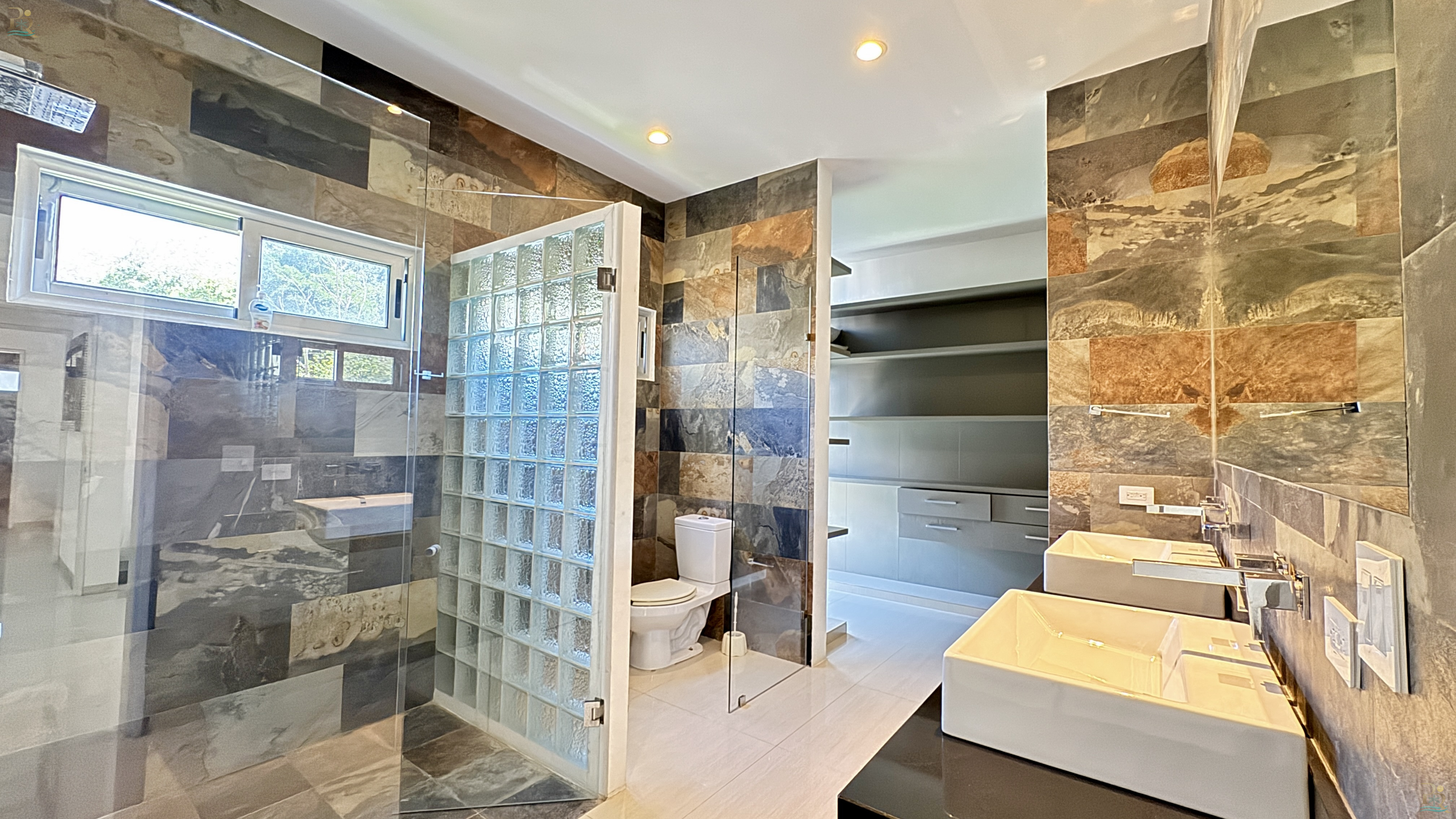 Property gallery Luxury Golf Villa in Playacar Phase II | Playa del Carmen Real Estate