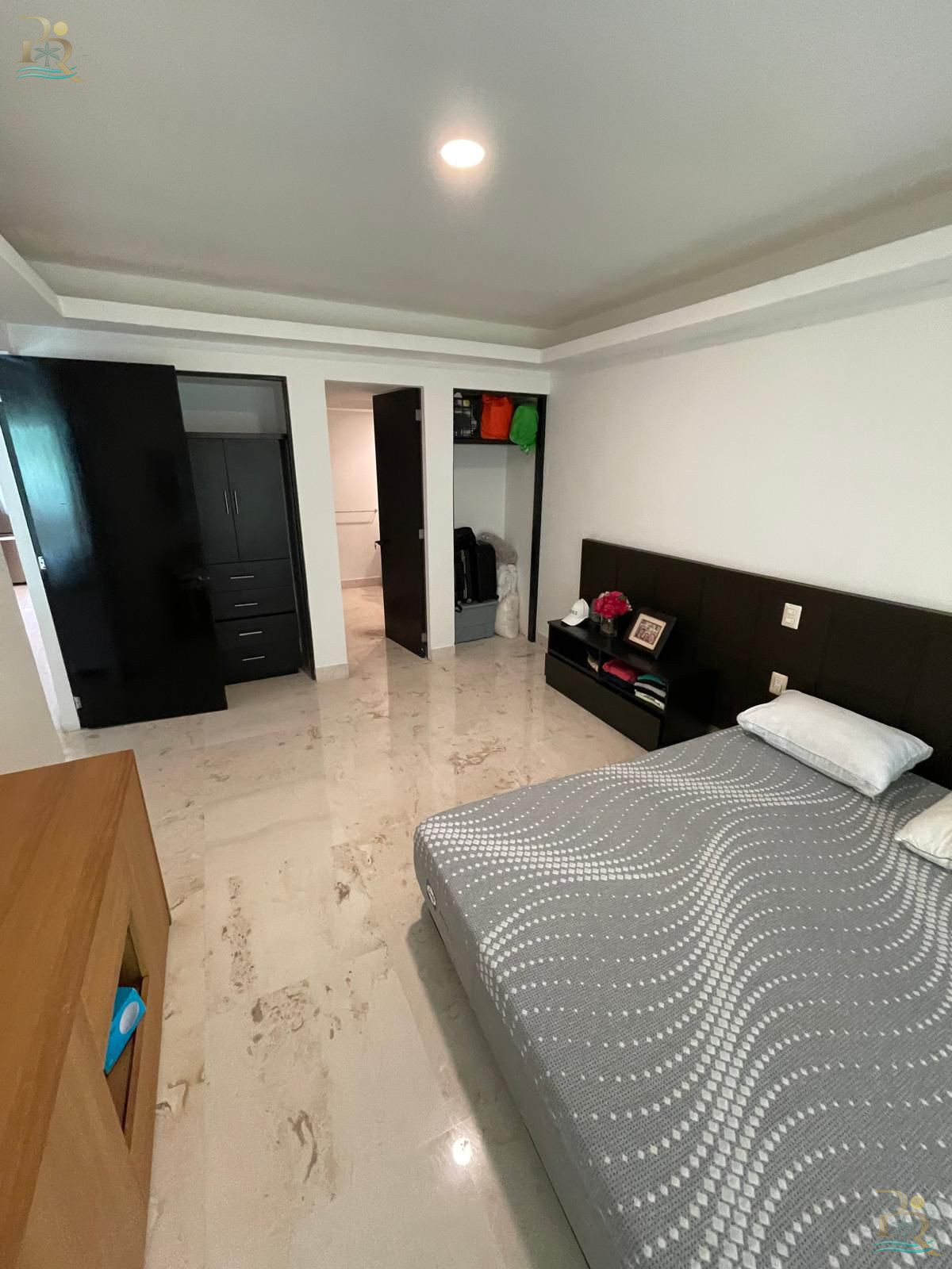 Property gallery Luxury living by the sea