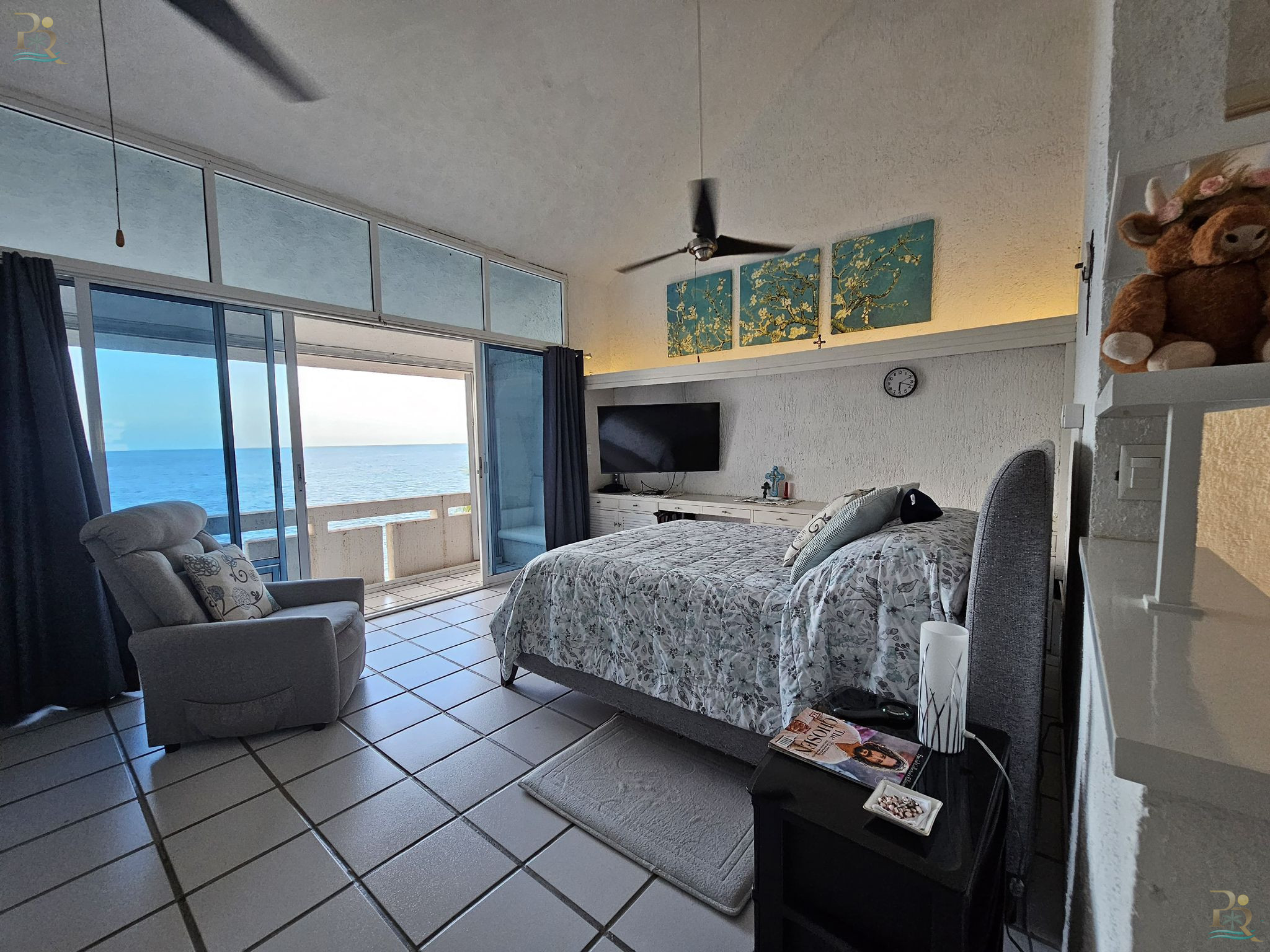 Property gallery OCEAN FRONT VILLA KEY ON HAND | CANCUN MEXICO