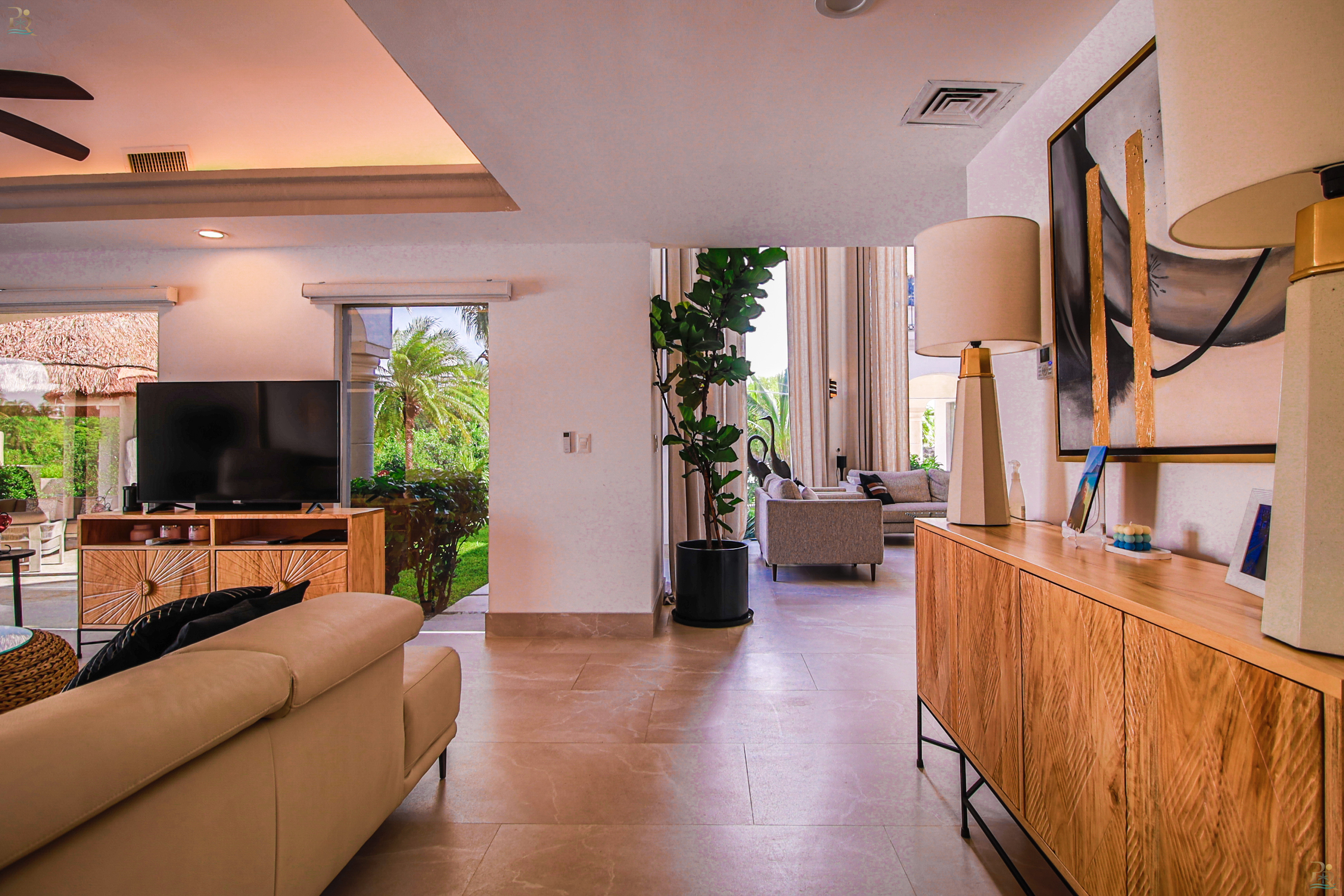 Property gallery Villa Elegancia | Luxury Private Pool Villa in Puerto Aventuras