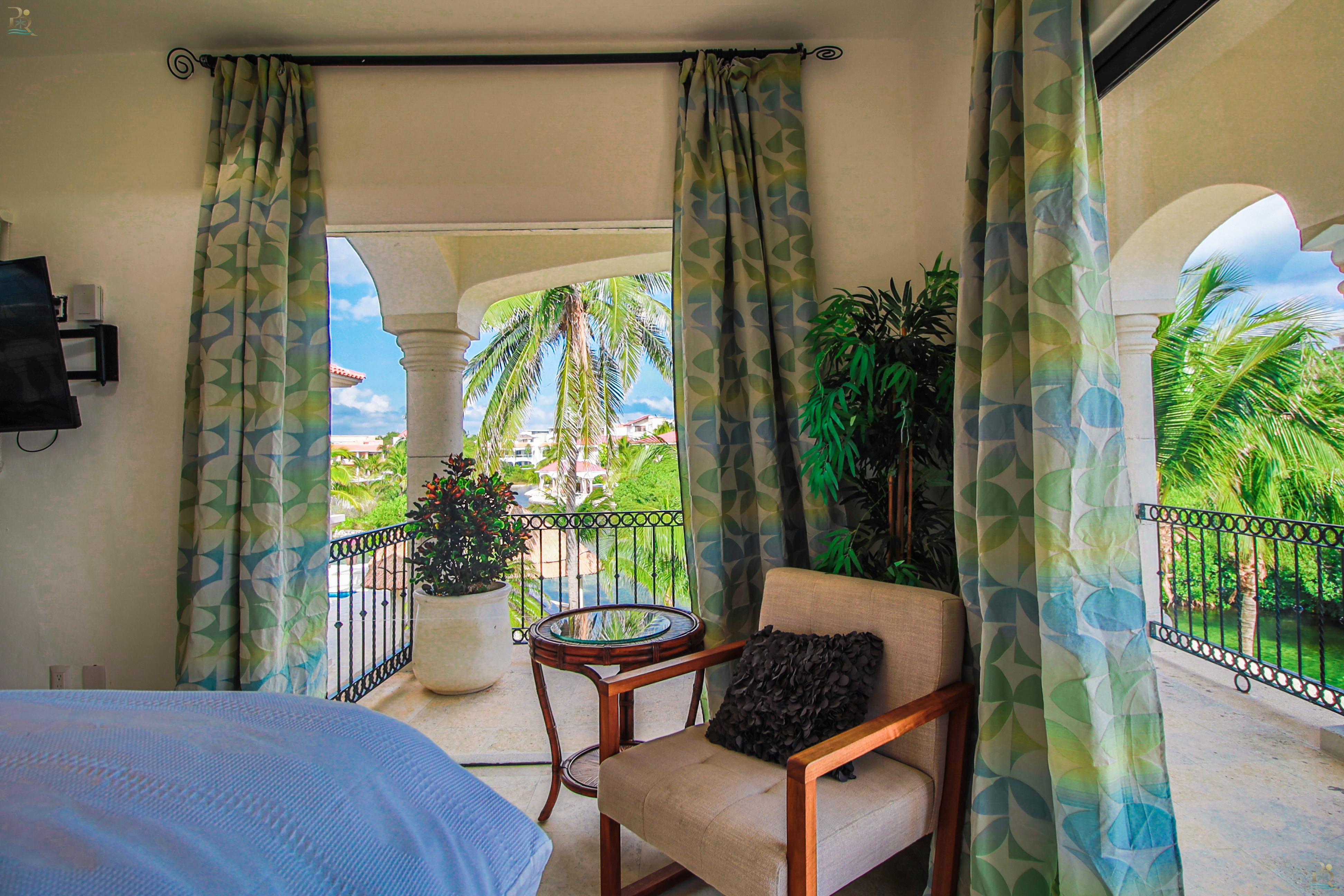 Property gallery Villa Elegancia | Luxury Private Pool Villa in Puerto Aventuras