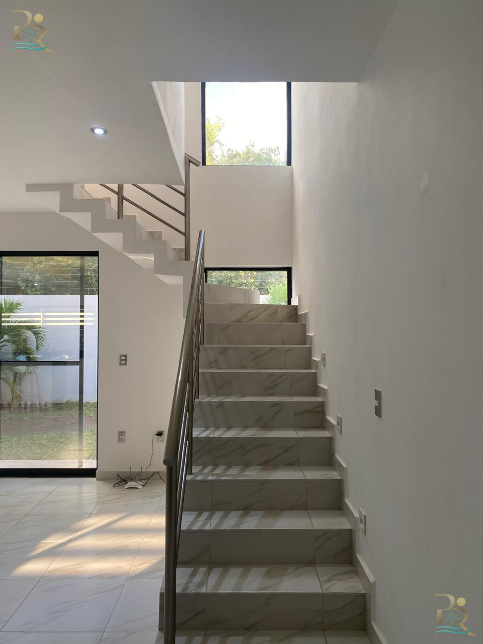 Property gallery House for Sale in Residencial El Encuentro, Playa del Carmen | 3-Bedroom Home with Resort-Style Amenities