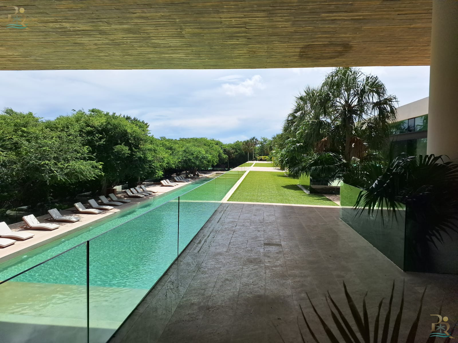Property gallery Welcome to Cancún Country Club – Experience Luxury and Exclusivity
