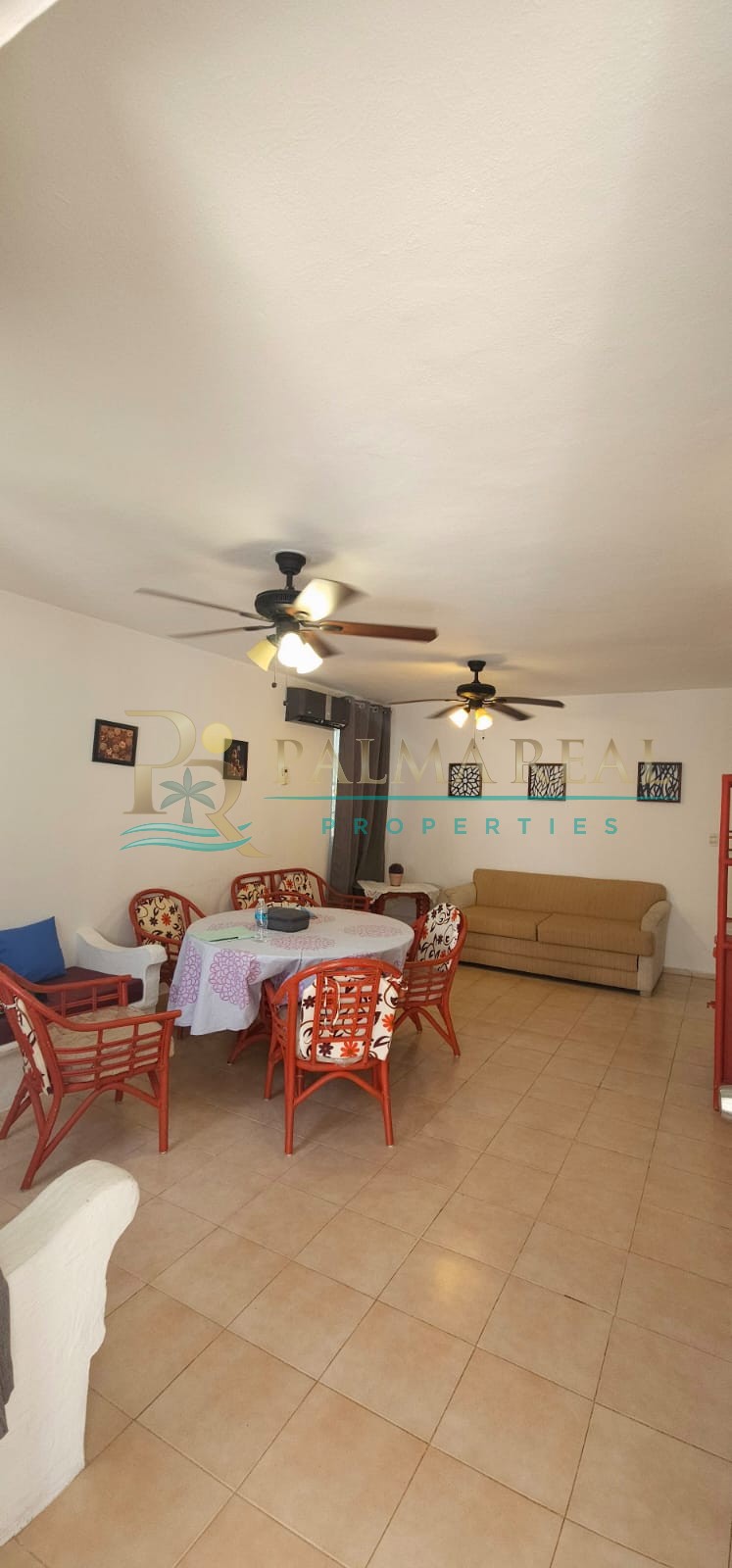 Property gallery FIXER UPPER NEAR THE BEACH