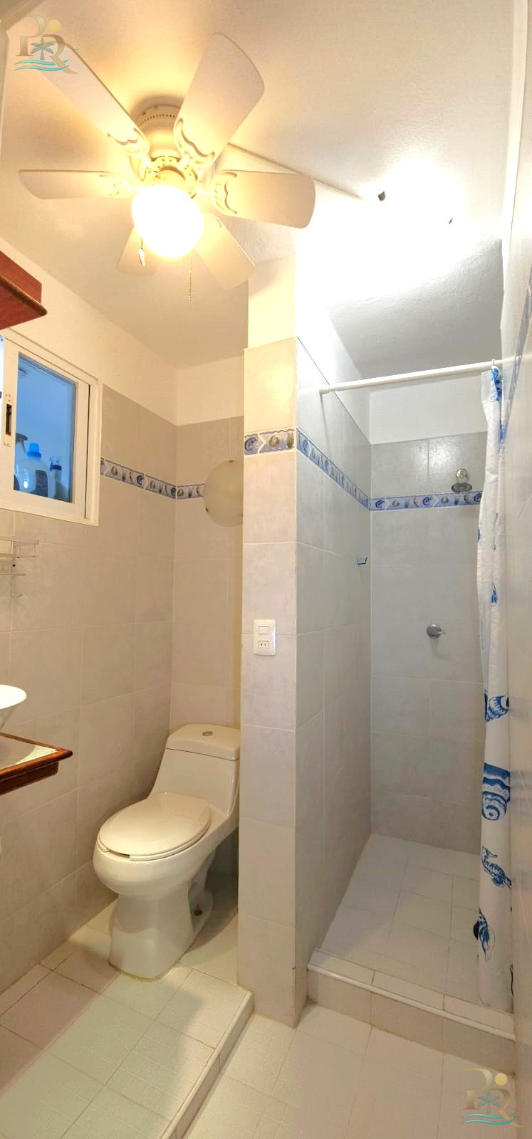 Property gallery FIXER UPPER 30 METTERS FROM THE OCEAN