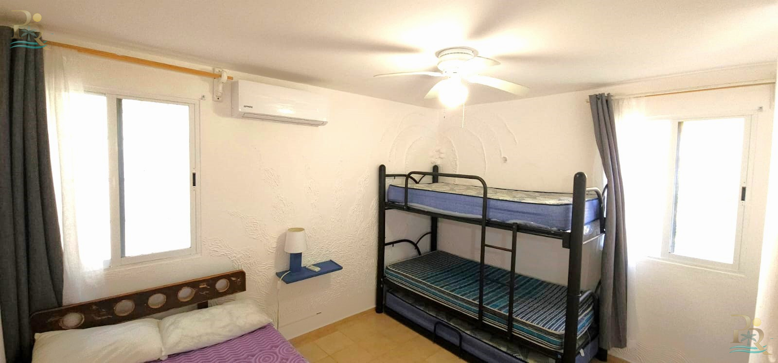 Property gallery FIXER UPPER 30 METTERS FROM THE OCEAN