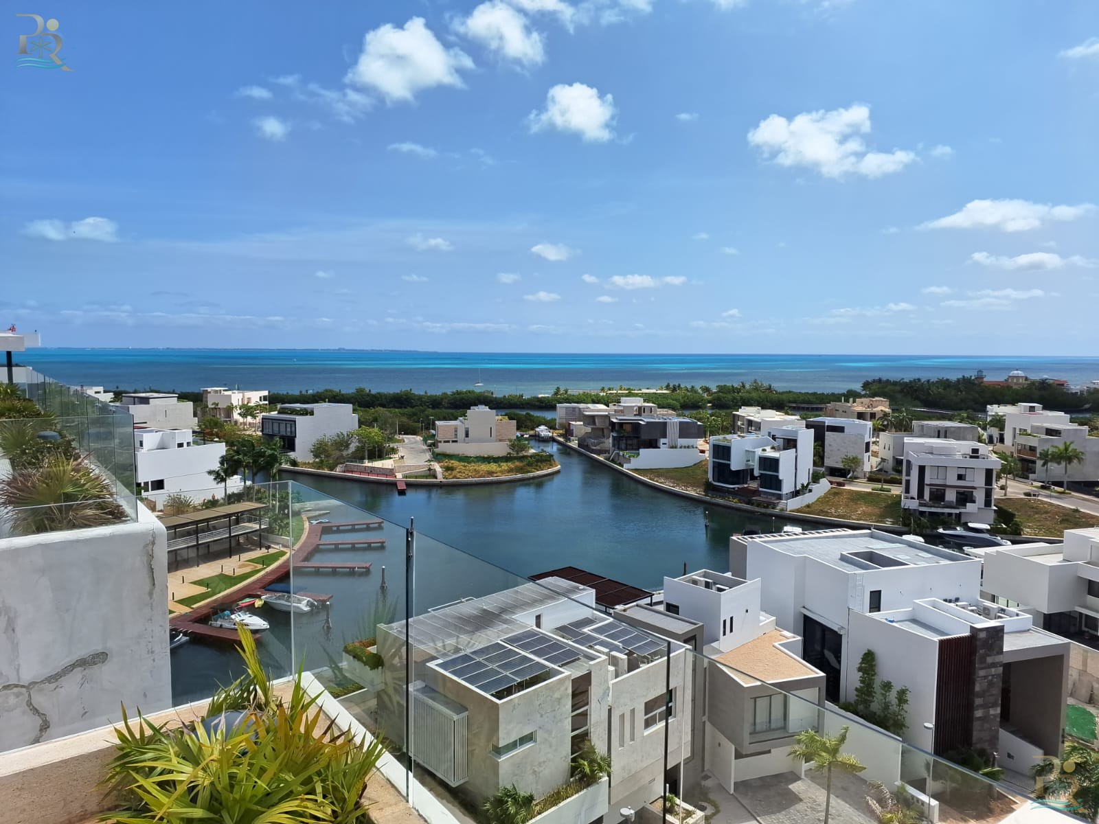Property gallery COASTAL BLISS: EXCEPTIONAL CONDO WITH DIRECT CARIBBEAN ACCESS IN CANCUN