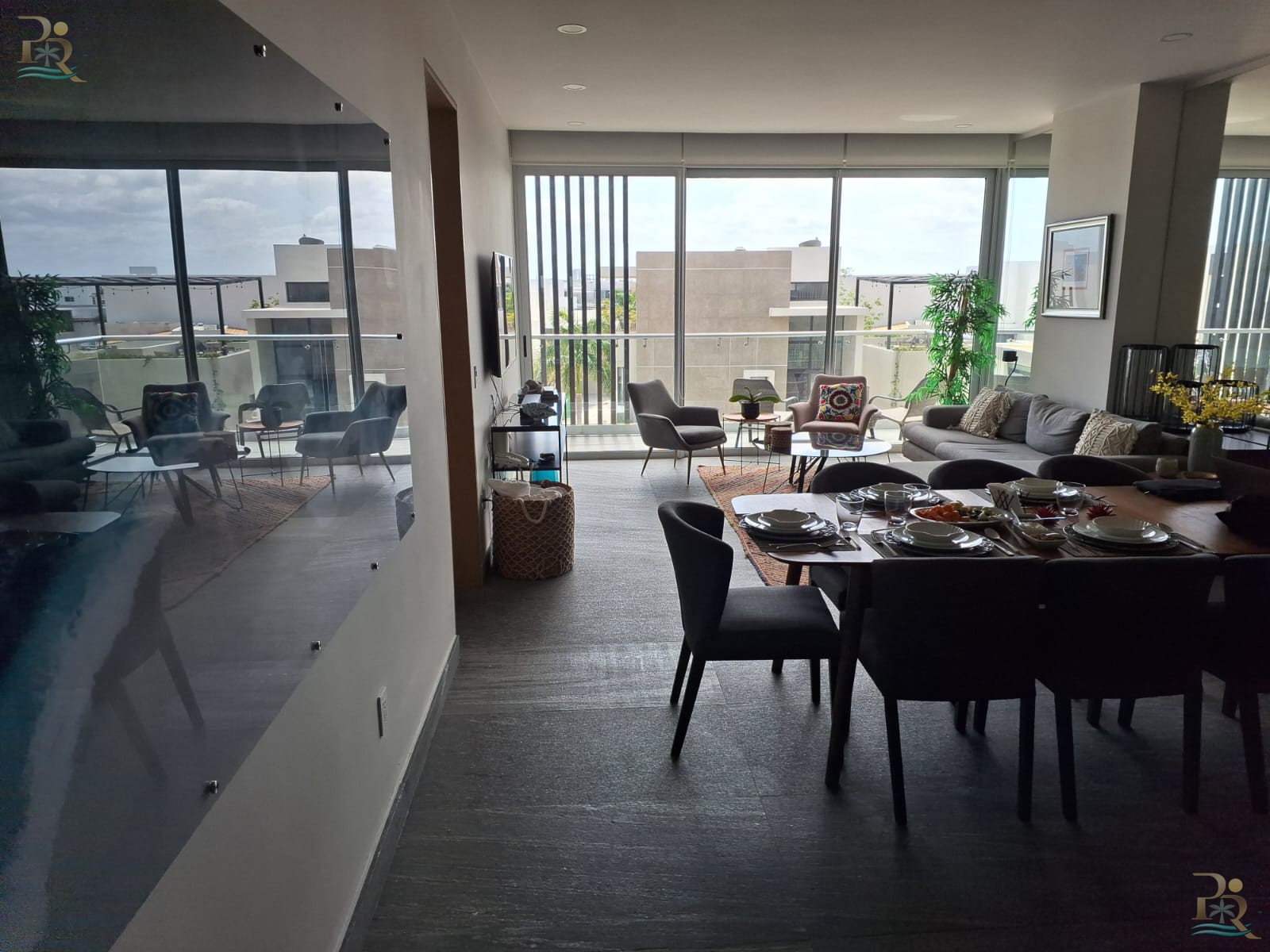 Property gallery COASTAL BLISS: EXCEPTIONAL CONDO WITH DIRECT CARIBBEAN ACCESS IN CANCUN