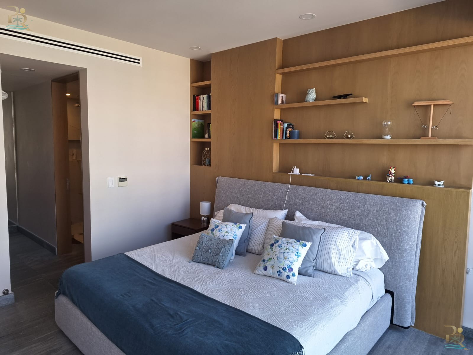 Property gallery COASTAL BLISS: EXCEPTIONAL CONDO WITH DIRECT CARIBBEAN ACCESS IN CANCUN