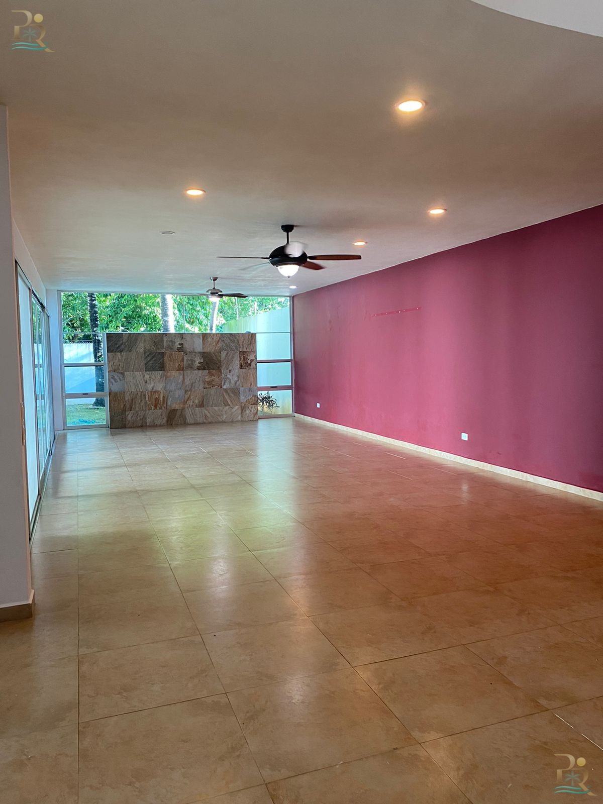 Property gallery STYLE AND COMFORT: 4-BEDROOM HOUSE WITH POOL AND RELAXING TERRACE